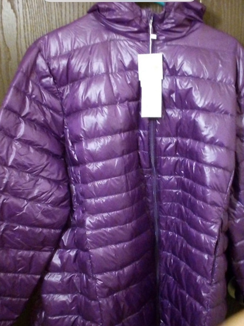 “New With Tags” Purple Lightweight Puffy Jacket With Hood.  No Brand. Size 7XL.